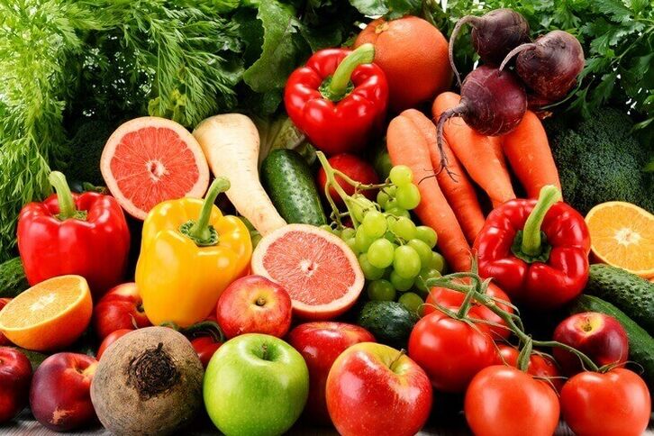 Your daily weight loss diet can include most fruits and vegetables